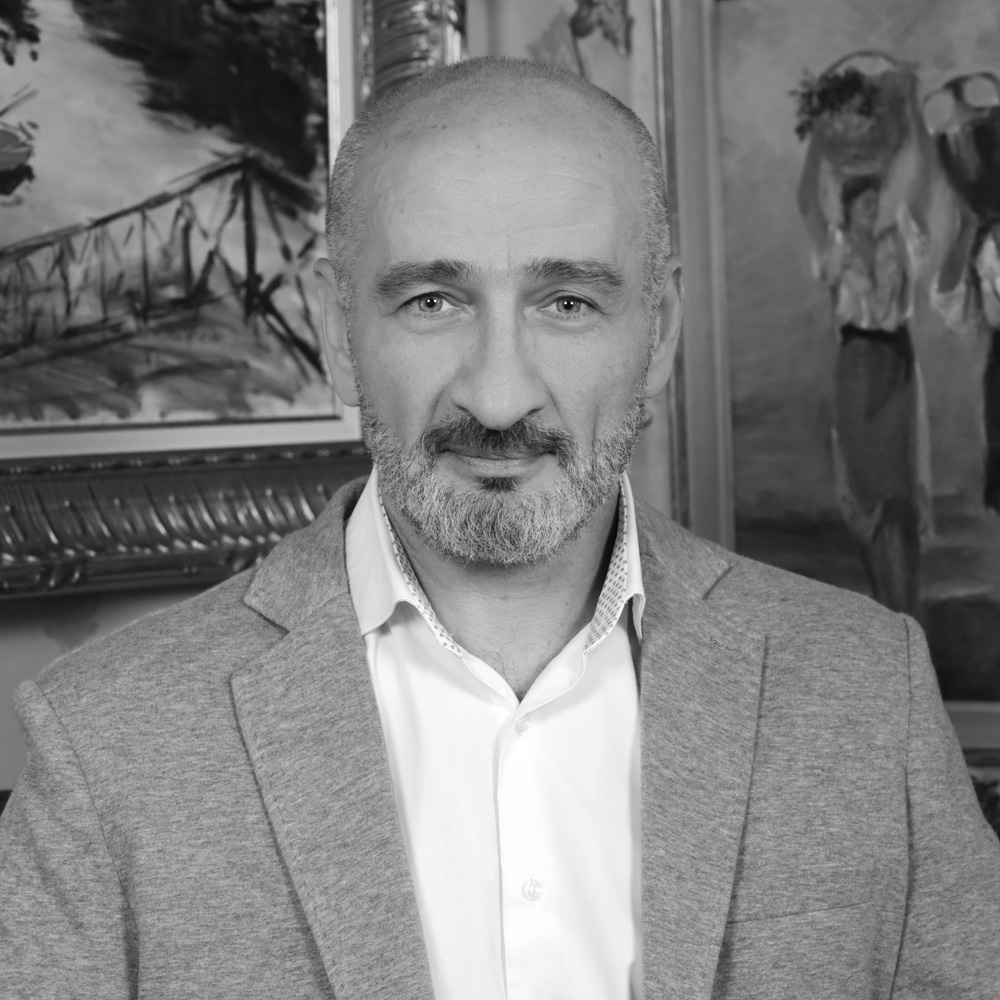 Cezar Burlan